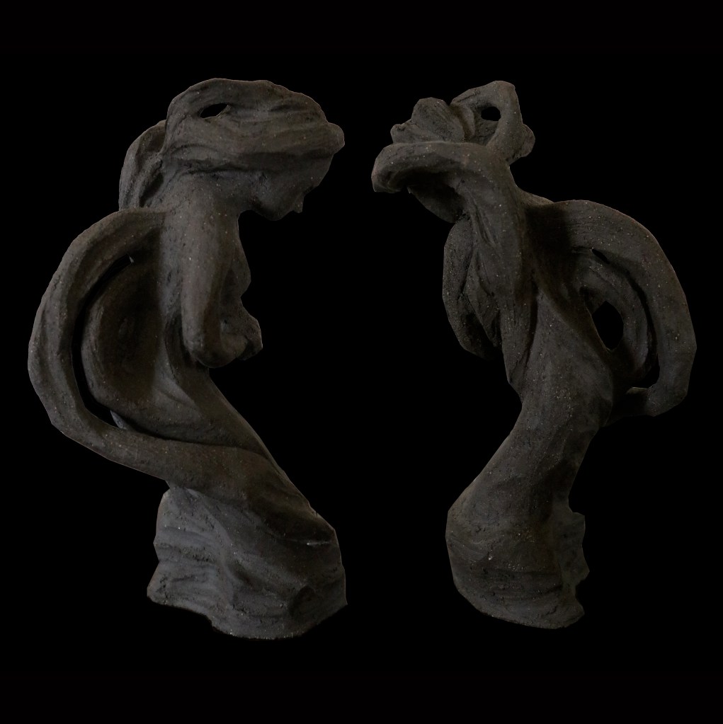 Vierge annonciation femme raine résilience terre ceramique sculpture