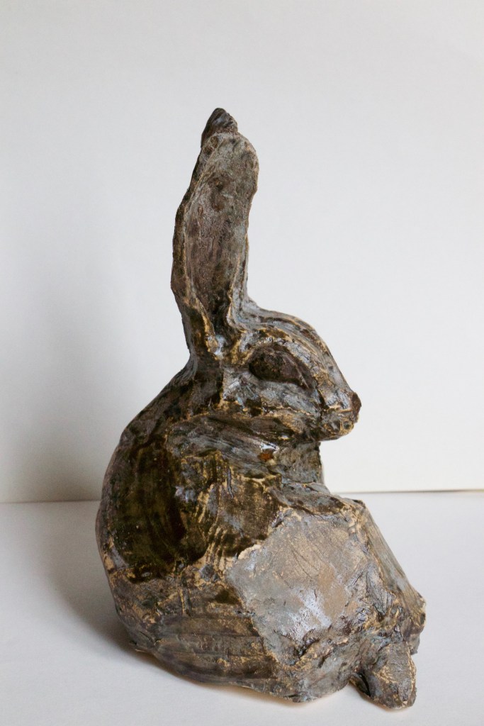 Sculpture Lapin alerte oreille attention ceramique
